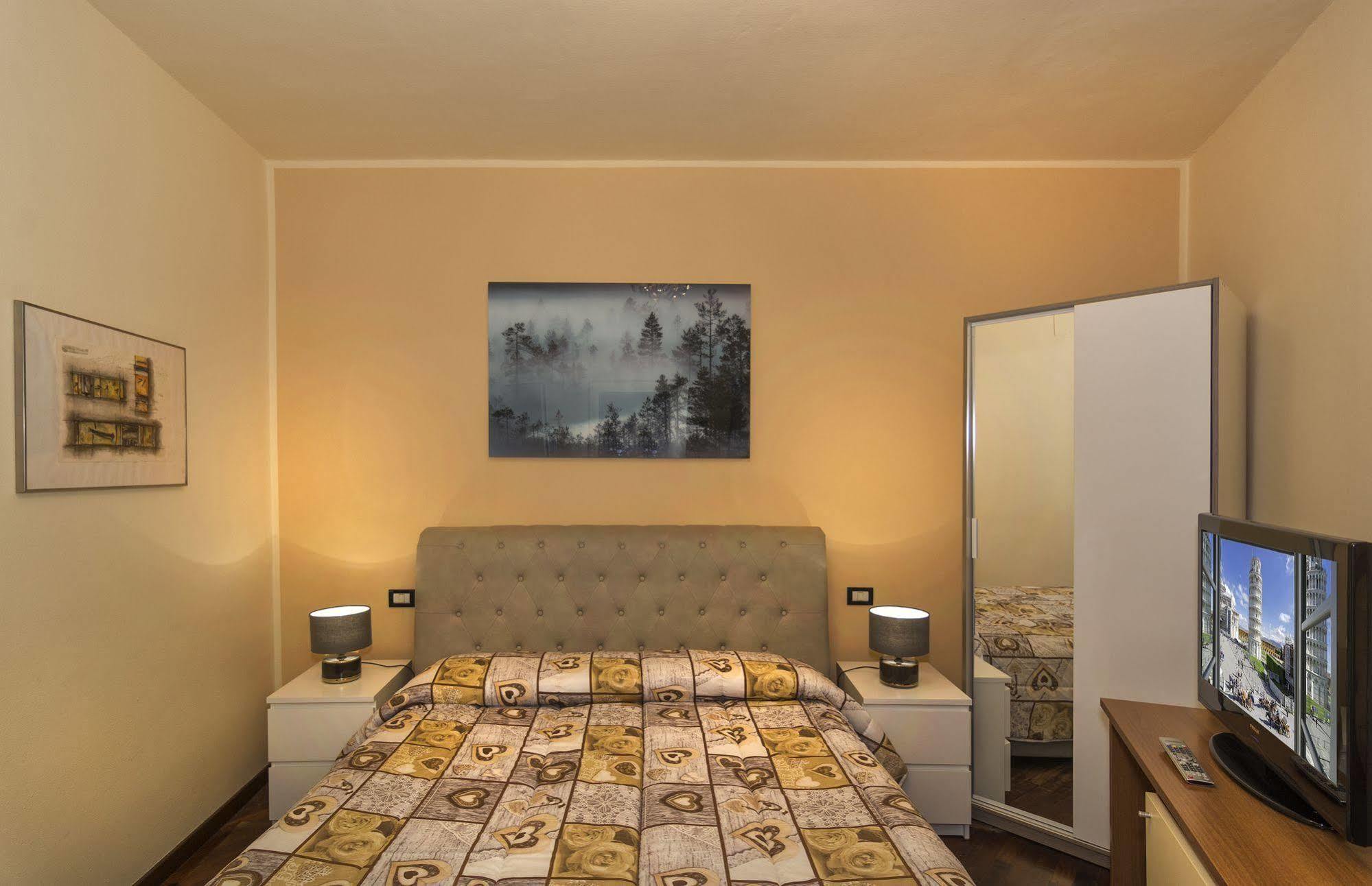 Hotel Il Giardino Пиза Экстерьер фото