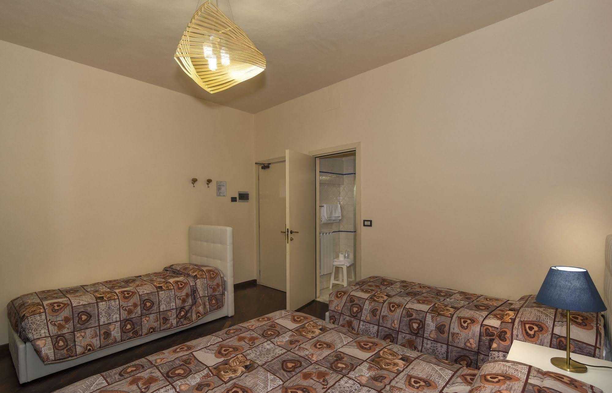 Hotel Il Giardino Пиза Экстерьер фото