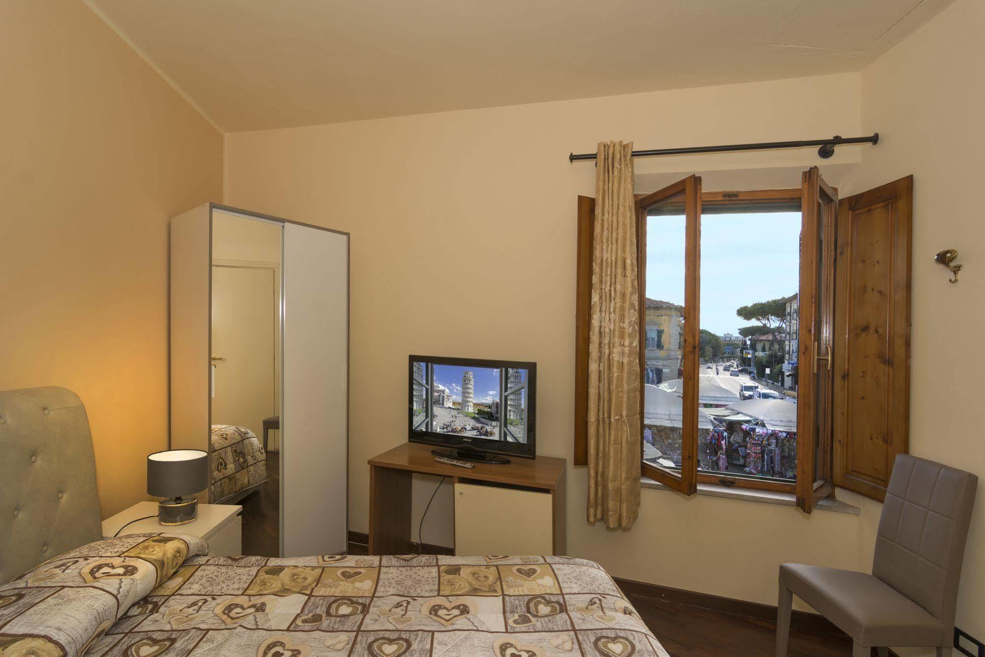 Hotel Il Giardino Пиза Экстерьер фото